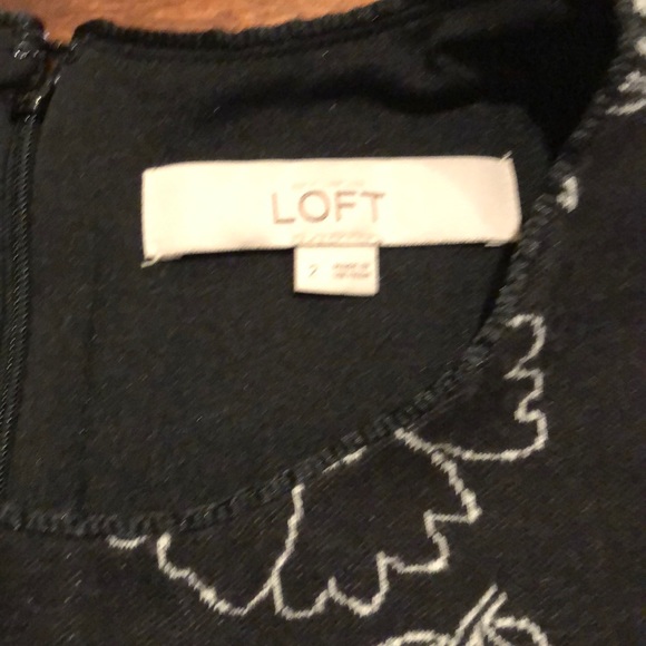 LOFT Black & White Sleeveless Dress - Picture 2 of 5